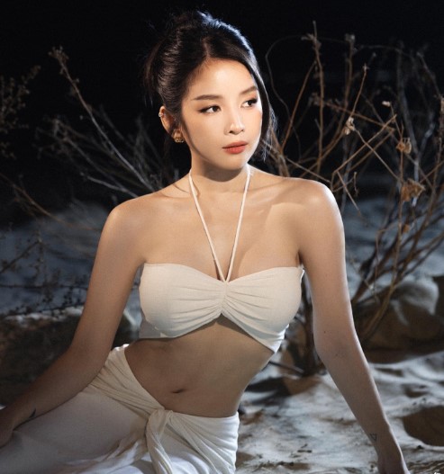 DJ Mie lộ clip 12 phút